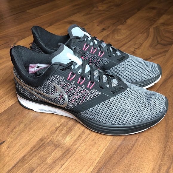 Nike Zoom Strike Womens 8.5